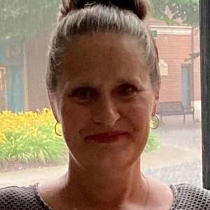 Meet your Posher, Kelli